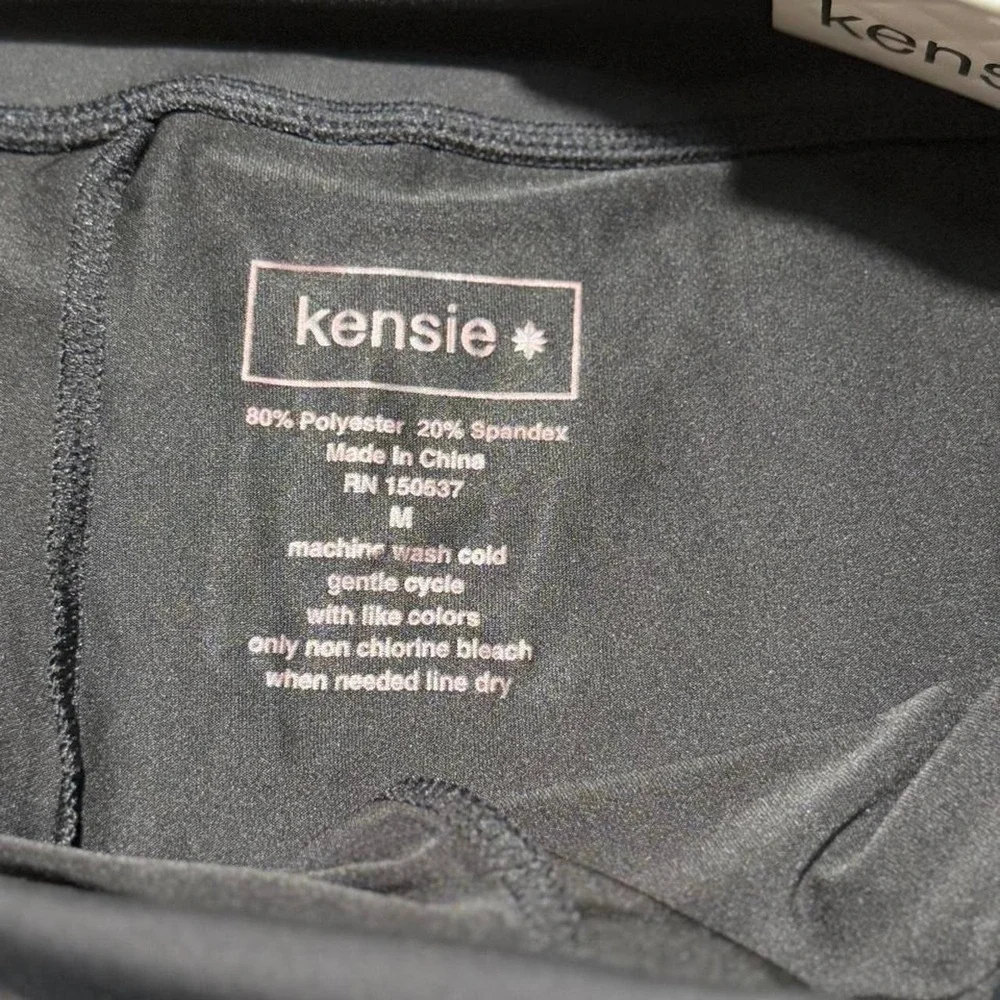 Kensie Scalloped Active Skort Black Athletic Tennis Golf Skirt Size Medium NWT